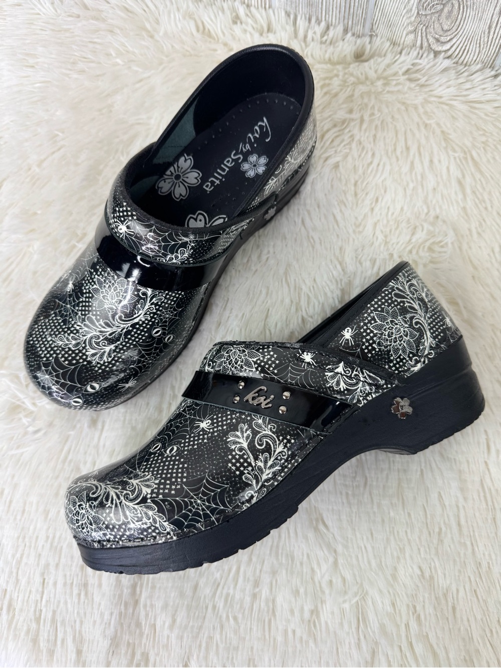 Sanita Koi Black Halloween Clogs 7 Spooky Spiderweb Cat Eyes Spider 38 Goth Punk - Picture 4 of 10